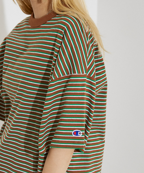 Champion(チャンピオン)の「【WEB限定】Champion ボーダー Tシャツ(Tシャツ/カットソー・レディース・ブラウン/ネイビー・フリー)」の11枚目の写真