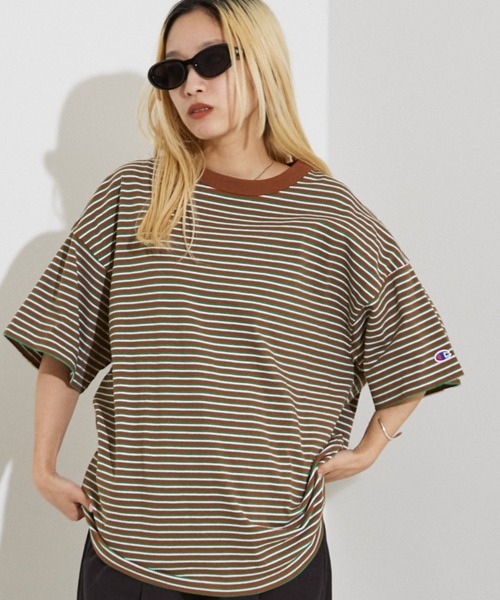 Champion(チャンピオン)の「【WEB限定】Champion ボーダー Tシャツ(Tシャツ/カットソー・レディース・ブラウン/ネイビー・フリー)」の1枚目の写真