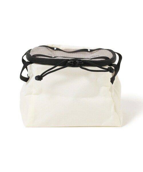 BEAMS BOY(ビームスボーイ)の「MYSTERY RANCH / MISSION PACKING CUBE S(ポーチ・レディース・ブラック/ホワイト・ONE SIZE)」の1枚目の写真