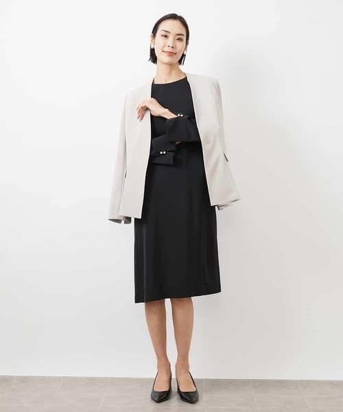 MICHEL KLEIN(ミッシェル・クラン)の「袖口パールワンピース(ワンピース・レディース・ブラック/グレー・38)」の13枚目の写真