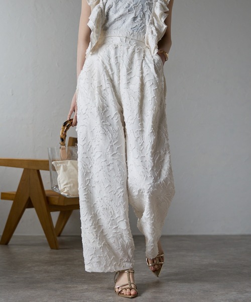 each（イーチ）の「フリンジジャガードタックパンツ（その他パンツ・レディース・ブラック/アイボリー・FREE）」の2枚目の写真