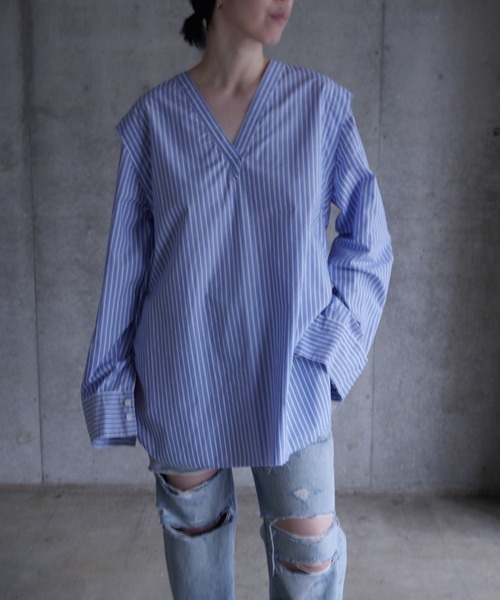 k3&co.（ケイスリーアンドコー）の「V NECK SHIRT（シャツ/ブラウス・レディース・ホワイト/ストライプ・ONE SIZE）」の6枚目の写真