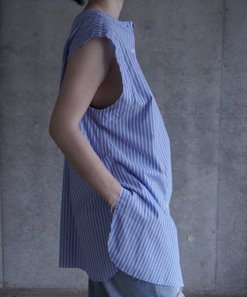 k3&co.（ケイスリーアンドコー）の「V NECK SHIRT（シャツ/ブラウス・レディース・ホワイト/ストライプ・ONE SIZE）」の22枚目の写真