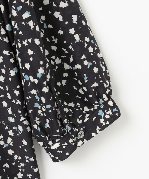 J.PRESS Ladies(J.プレス レディス)の「【洗える】スパンローンフラワープリント クルーネック ブラウス(シャツ/ブラウス・レディース・アイボリー系5/ネイビー系5・XS)」の12枚目の写真