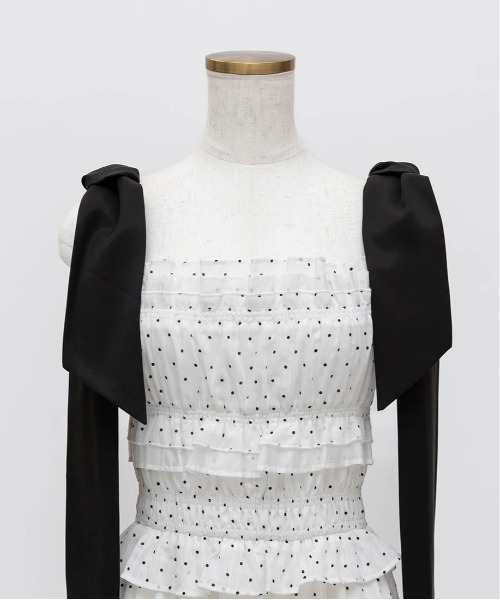 RANDA（ランダ）の「ショルダーリボンワンピース（ワンピース・レディース・ブラック/ホワイト/ピンク/ベージュ・1/0）」の8枚目の写真