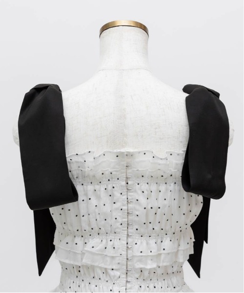 RANDA（ランダ）の「ショルダーリボンワンピース（ワンピース・レディース・ブラック/ホワイト/ピンク/ベージュ・1/0）」の9枚目の写真