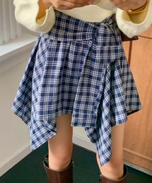 everycoco（エブリーココ）の「ヴィンテージチェック柄アシンメトリーミニスカート インナーパンツ付き（スカート）」
