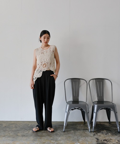 select MOCA（セレクトモカ）の「【丈長め】洗えるカットジョーゼットタックパンツ（スラックス・レディース・ブルー/ライトグレー/ブラック・SMALL/MEDIUM）」の19枚目の写真