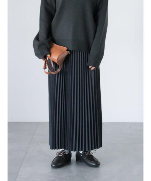 Lugnoncure（ルノンキュール）の「【選べる着丈】無地/柄アソートプリーツスカート（スカート・レディース・ベージュ/ネイビー/チャコールグレー/ブラック/カーキ・ﾌﾘｰ(L)/ﾌﾘｰ(M)）」の6枚目の写真