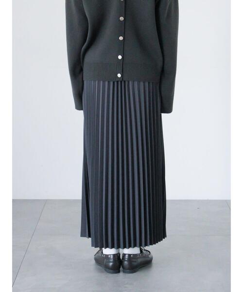 Lugnoncure（ルノンキュール）の「【選べる着丈】無地/柄アソートプリーツスカート（スカート・レディース・ベージュ/ネイビー/チャコールグレー/ブラック/カーキ・ﾌﾘｰ(L)/ﾌﾘｰ(M)）」の17枚目の写真