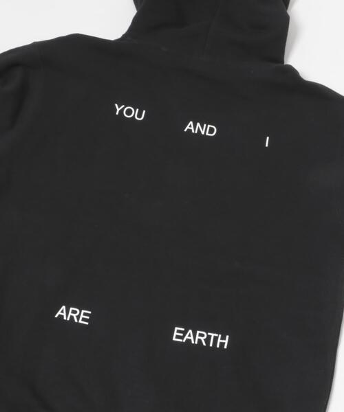 URBAN RESEARCH(アーバンリサーチ)の「BLANKMAG B/W photo Hoodie(パーカー・メンズ・ライトグレー/ブラック・X-LARGE/LARGE/MEDIUM)」の20枚目の写真