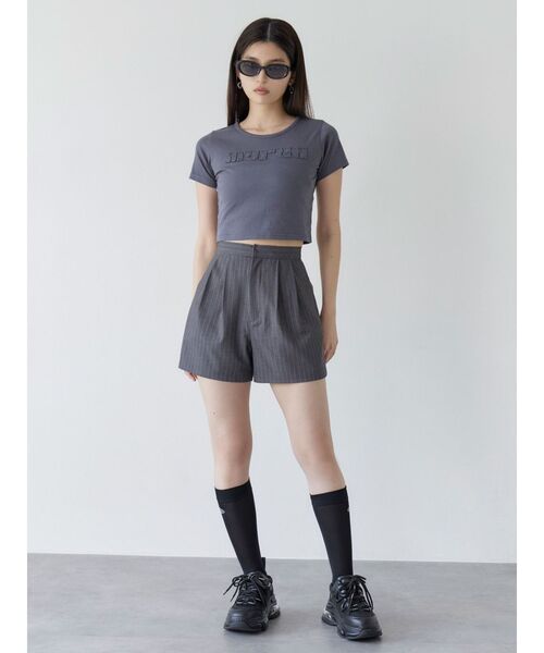 MURUA(ムルーア)の「パッチステッチクロップドT(Tシャツ/カットソー・レディース・ホワイト/ピンク/レッド/ダークグレー/ブルー・FREE)」の9枚目の写真