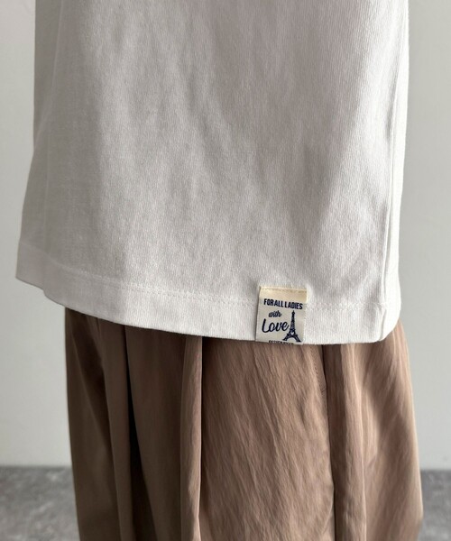 fredy emue（フレディエミュ）の「【新色追加！】ベーシッククロップド丈Tシャツ（Tシャツ/カットソー・レディース・チャコールグレー/ライトグレー/オフホワイト/ベビーピンク/ネイビー/グレイッシュベージュ・38）」の9枚目の写真