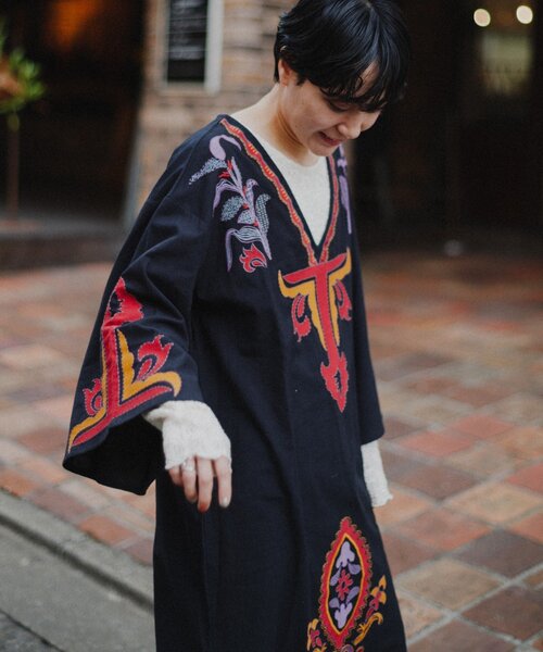 CIAOPANIC TYPY（チャオパニックティピー）の「【aguni】エンブロイダリーIラインワンピ（ワンピース・レディース・ブラック/ブラウン・ONE SIZE）」の12枚目の写真