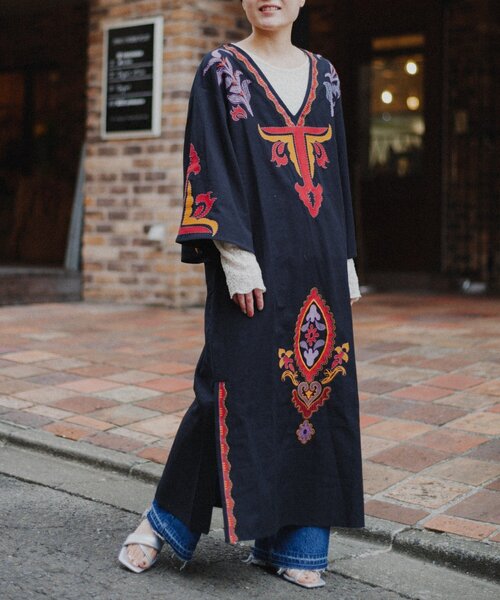 CIAOPANIC TYPY（チャオパニックティピー）の「【aguni】エンブロイダリーIラインワンピ（ワンピース・レディース・ブラック/ブラウン・ONE SIZE）」の8枚目の写真