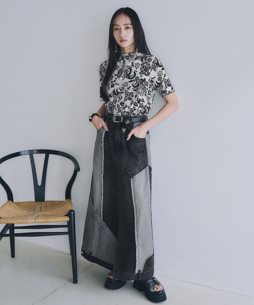 HARE(ハレ)の「フラワーフロッキートップス(HARE)(Tシャツ/カットソー・レディース・グレー/ホワイト/ブラック・FREE)」の5枚目の写真