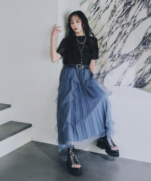 HARE(ハレ)の「フラワーフロッキートップス(HARE)(Tシャツ/カットソー・レディース・グレー/ホワイト/ブラック・FREE)」の6枚目の写真