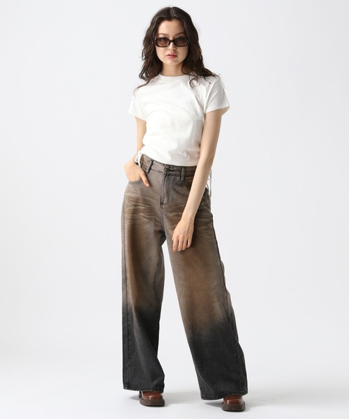 FOREVER 21(フォーエバー トゥエンティーワン)の「【2025SS】ヴィンテージライクサイドシャーリングT(Tシャツ/カットソー・レディース・オフホワイト/ブラック/ブラウン/ネイビー・FREE)」の7枚目の写真