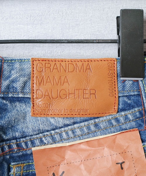GRANDMA MAMA DAUGHTER（グランマママドーター）の「【KATO' / GRANDMA MAMA DAUGHTER】 Low Rize Boot Cut Denim Pants P08AXX（デニムパンツ・レディース・ブルー系その他・30inch/28inch/31inch/29inch/25inch/26inch/27inch/32inch）」の14枚目の写真