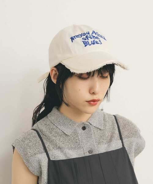 KBF(ケイビーエフ)の「ダメージブリムCAP(キャップ・レディース・アイボリー/カーキ/ネイビー・ONE)」の10枚目の写真
