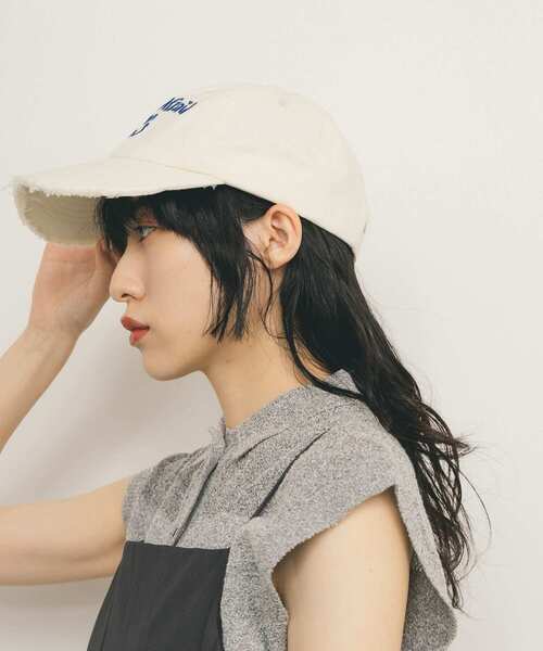 KBF(ケイビーエフ)の「ダメージブリムCAP(キャップ・レディース・アイボリー/カーキ/ネイビー・ONE)」の4枚目の写真
