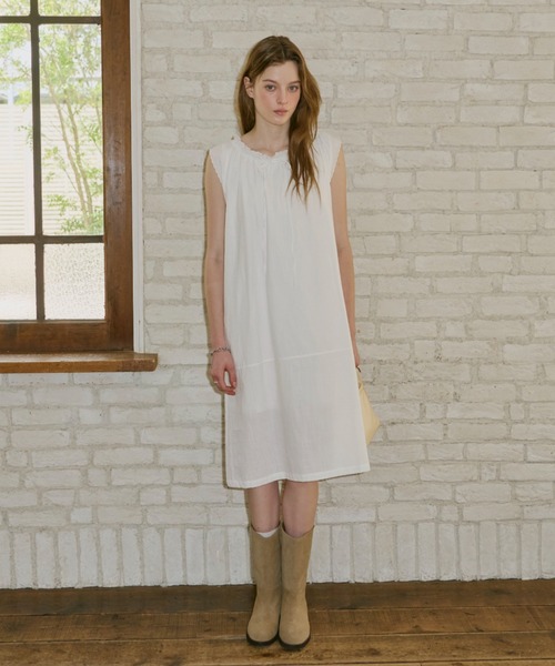 GIUNON（ジウノン）の「embroidery hem tank dress / エンブロイダリーヘムタンクドレス（ワンピース・レディース・ブラック/ホワイト・FREE）」の8枚目の写真