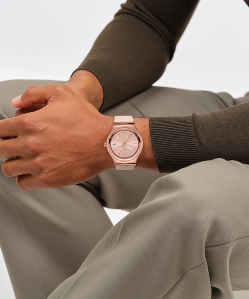 SWATCH(スウォッチ)の「SECRET MOVES(アナログ腕時計・レディース・ピンク・FREE)」の5枚目の写真