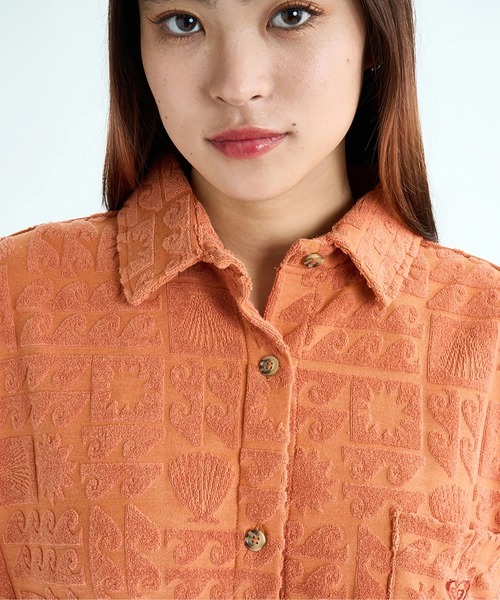 ROXY(ロキシー)の「SUNBATHING SHIRT /ロキシー総柄パイル開襟シャツ(シャツ/ブラウス・レディース・ネイビー/パープル/オレンジ・SMALL)」の22枚目の写真