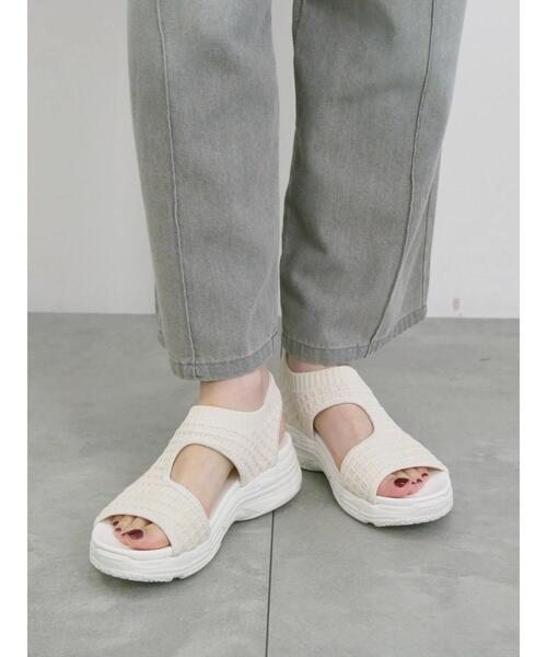 Samansa Mos2 blue（サマンサモスモスブルー）の「【軽量】ワッフルニットスポーツサンダル（ドレスシューズ・レディース・オフホワイト/ブラック・L/M）」の4枚目の写真