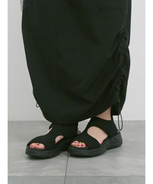 Samansa Mos2 blue（サマンサモスモスブルー）の「【軽量】ワッフルニットスポーツサンダル（ドレスシューズ・レディース・オフホワイト/ブラック・L/M）」の13枚目の写真