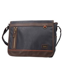 Lee infinity ショルダーバッグ 320-3104
