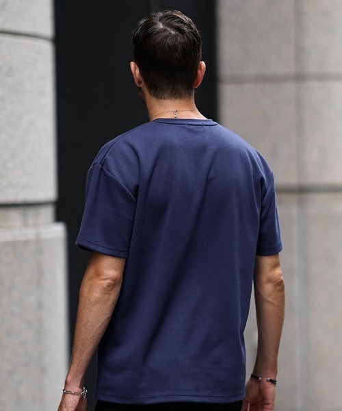 SOMEDIFF(サムディフ)の「【SOMEDIFF】オーバーサイズ 半袖プレミアムカットソー メンズ Tシャツ 白T ブラック 春服(Tシャツ/カットソー・メンズ・ブラック/ネイビー/アッシュグレー/ホワイト・XL/L/M)」の5枚目の写真