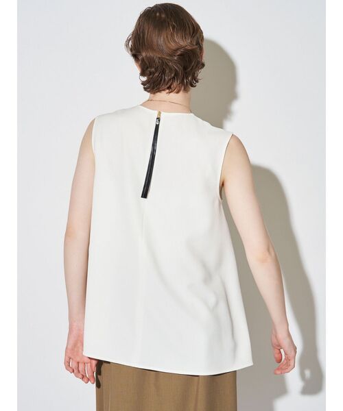 ELENDEEK(エレンディーク)の「ジョーゼットアシンメトリータンク【セットアップ対応】(シャツ/ブラウス・レディース・オフホワイト/ブラック/グリーン・FREE)」の13枚目の写真