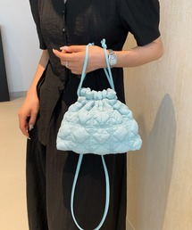 SANSeLF | 【SANSeLF】 ドローストリングミニバッグ ふくらみパディングシェイプ ギャザーキルト saa25s007(ハンドバッグ)