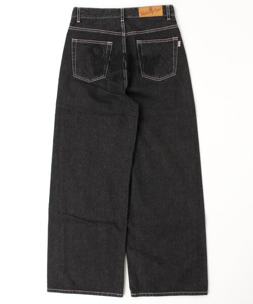 A BATHING APE(アベイシングエイプ)の「CHAMPION LOGO 12 OZ DENIM PANTS(デニムパンツ・レディース・ブラック/インディゴブルー・SMALL/MEDIUM)」の3枚目の写真