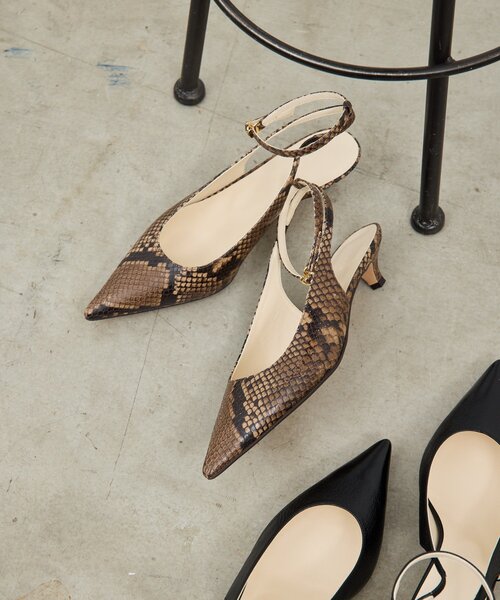 GALLARDAGALANTE（ガリャルダガランテ）の「【2.718】ストラップパンプス（ブーツ・レディース・ブラウン/ブラック・38/37/36）」の2枚目の写真