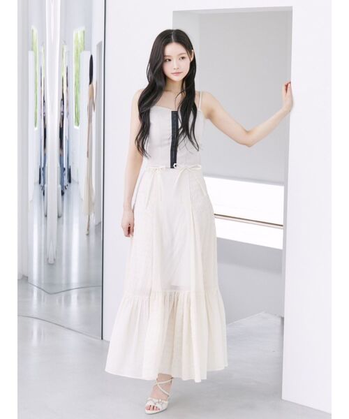 EATME（イートミー）の「ギャザーロングスカート（スカート・レディース・アイボリー/ブラック/ブルー・FREE）」の10枚目の写真