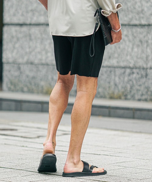 SOMEDIFF(サムディフ)の「【SOMEDIFF】プリーツショーツ ハーフパンツ メンズ ショーツ 短パン 膝上丈 サムディフ グレー ブラック 春服(その他パンツ・メンズ・ブラック/グレー/カーキ・M/L/XL)」の7枚目の写真