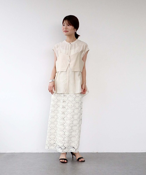 Jines(ジネス)の「ビスチェコンビフレンチスリーブシャツ(シャツ/ブラウス・レディース・アイボリー/ブラック・38)」の3枚目の写真