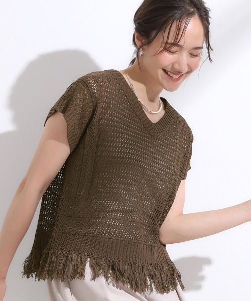 Cutie Blonde(キューティーブロンド)の「【S-LL】裾フリンジマクラメVネックニット(ニット/セーター・レディース・オレンジ/アイボリー/ダークブラウン・04/03/02/01)」の2枚目の写真
