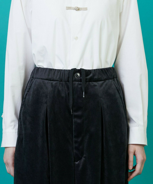 FRAPBOIS（フラボア）の「ベロアサール パンツ（その他パンツ・レディース・ブラック/ネイビー・1/0）」の6枚目の写真