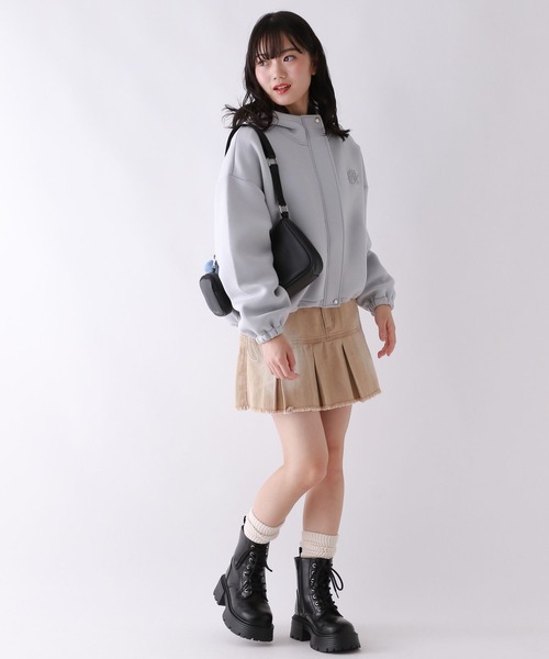 repipi armario(レピピ アルマリオ)の「モチモチフーディージャケット(ブルゾン・キッズ・サックスブルー/ブラウン/ブラック・LARGE/MEDIUM/SMALL)」の19枚目の写真