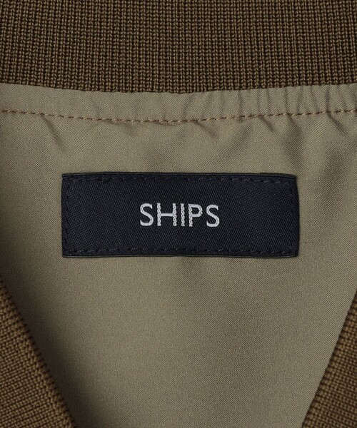 SHIPS（シップス）の「SHIPS: SOLOTEX(R) ストレッチ ミリタリー ブルゾン（ブルゾン・メンズ・ダークグレー/キャメル/ブラック・SMALL/MEDIUM/LARGE/X-LARGE）」の9枚目の写真