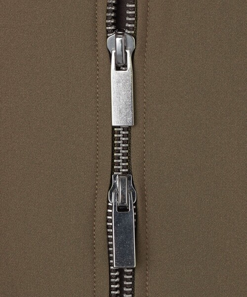 SHIPS（シップス）の「SHIPS: SOLOTEX(R) ストレッチ ミリタリー ブルゾン（ブルゾン・メンズ・ダークグレー/キャメル/ブラック・SMALL/MEDIUM/LARGE/X-LARGE）」の10枚目の写真