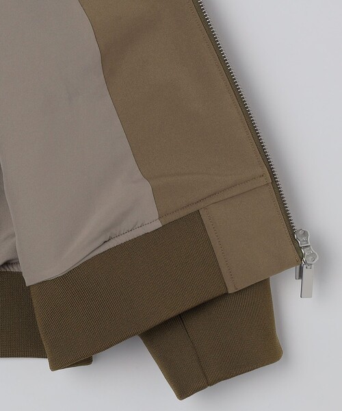 SHIPS（シップス）の「SHIPS: SOLOTEX(R) ストレッチ ミリタリー ブルゾン（ブルゾン・メンズ・ダークグレー/キャメル/ブラック・SMALL/MEDIUM/LARGE/X-LARGE）」の13枚目の写真