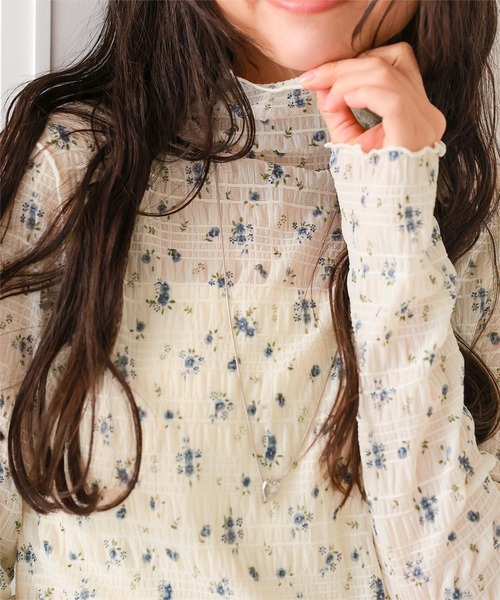 titivate(ティティベイト)の「フラワーレースボトルネックトップス(Tシャツ/カットソー・レディース・オフホワイト/ナチュラル/イエロー・M)」の17枚目の写真
