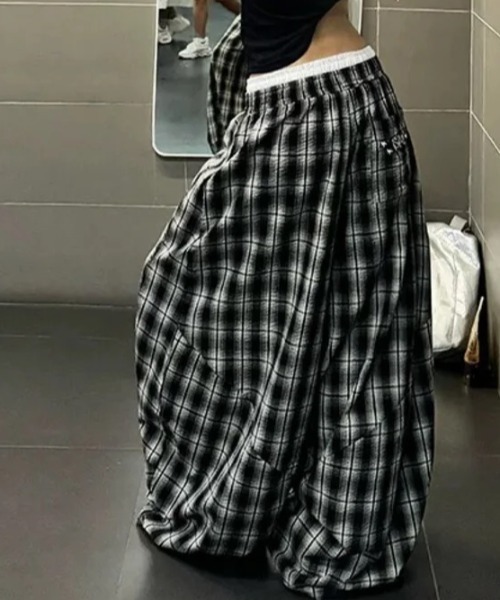 DIAVEL(ディアベル)の「【25秋冬新作】ストリートシグネチャーパンツ / Street Signature Pants(その他パンツ・レディース・ブラック・M)」の5枚目の写真