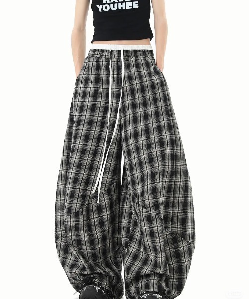 DIAVEL(ディアベル)の「【25秋冬新作】ストリートシグネチャーパンツ / Street Signature Pants(その他パンツ・レディース・ブラック・M)」の16枚目の写真