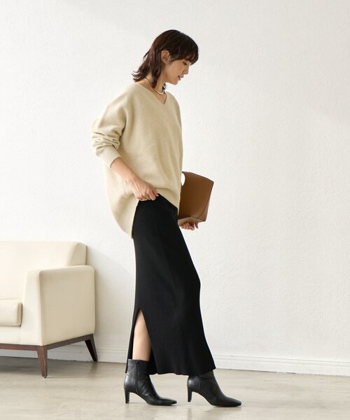 抜け感シルエット】ヘアリーウール片畦Vネックニット（ニット/セーター