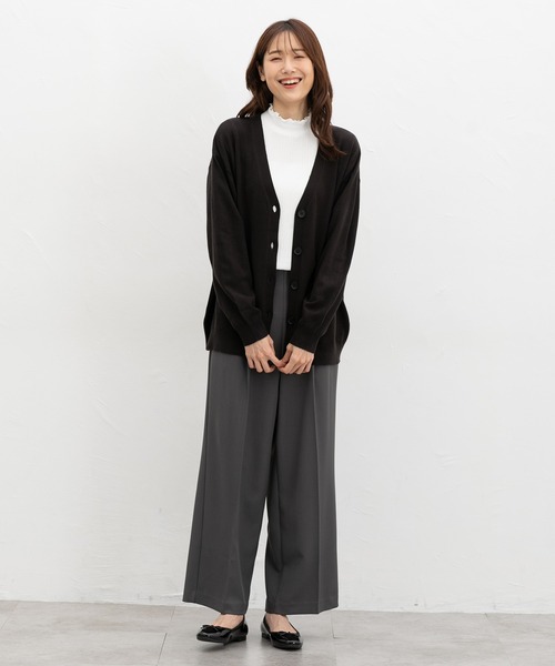 Honeys（ハニーズ）の「メローハイネックＴ（Tシャツ/カットソー・レディース・アイボリー/ピンク/ダークブラウン系/ネイビー/イエロー/オフホワイト/ブラック/スモーキーグリーン系/ラベンダー・M/LL/L/S）」の10枚目の写真